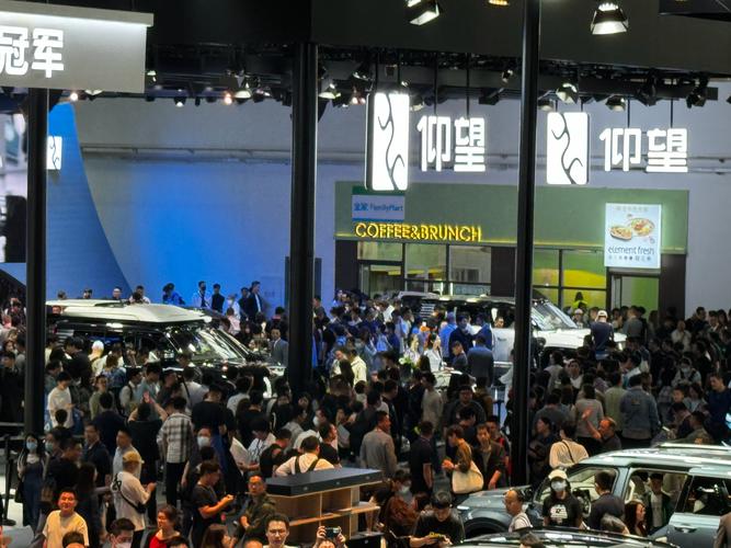 品牌之夜填補戰略真空 北京車展背后的車企博弈新變局